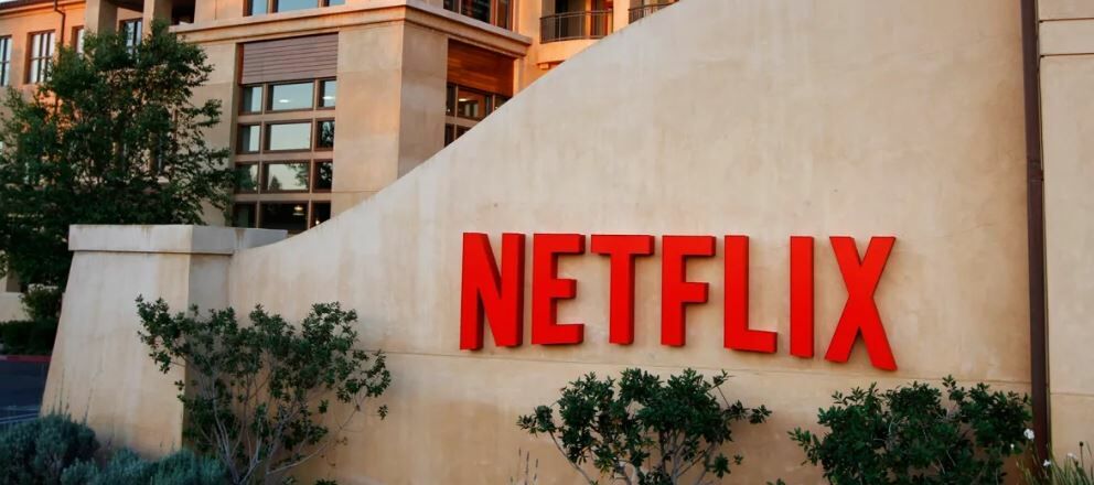 Netflix o como dibuja en bolsa “la cruz dorada” alcista en este 2022
