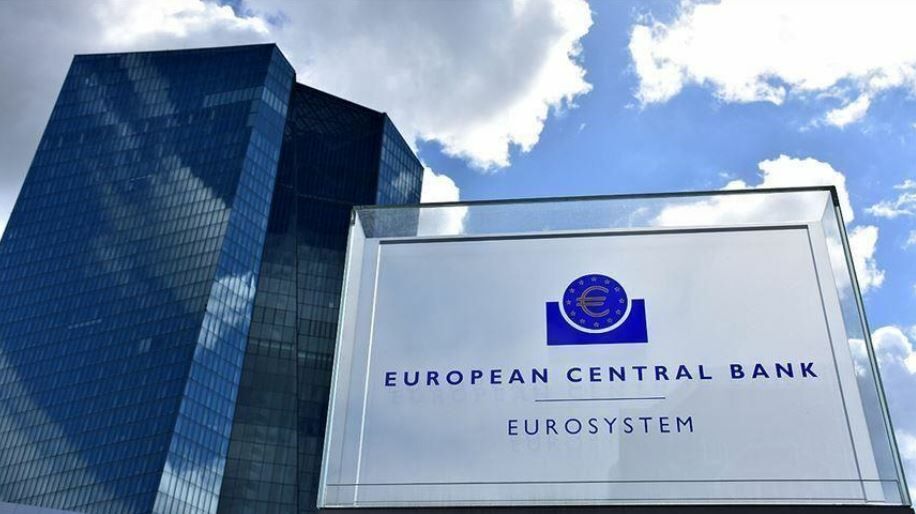 ECB's 25th anniversary: ​​from the euro crisis to a new rate hike