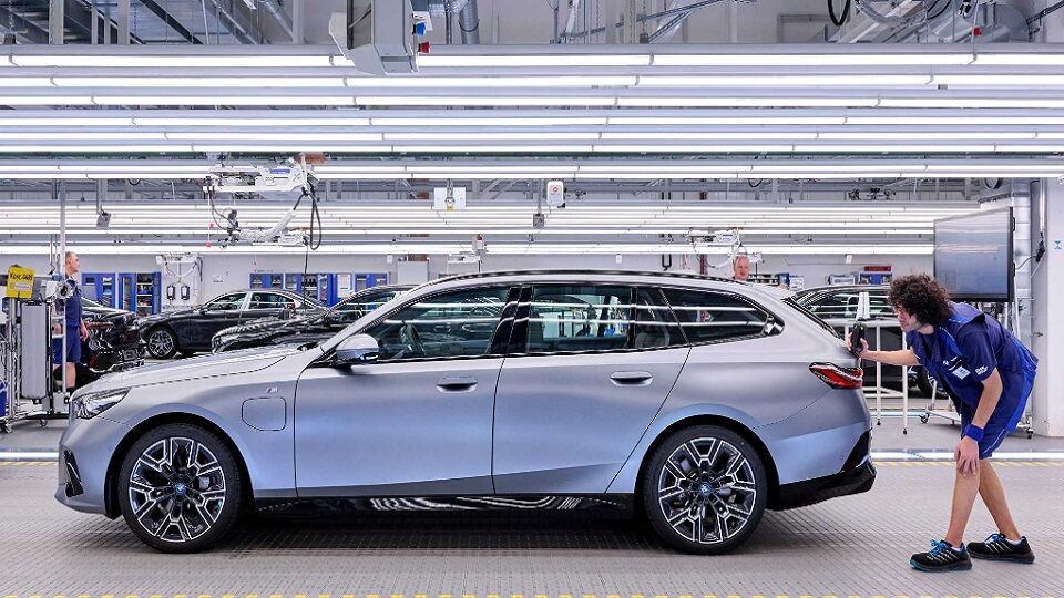 BMW Serie 5 Touring: Dingolfing inicia la producción del nuevo modelo