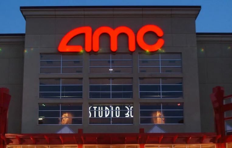 AMC recaudó 250 millones de dólares tras la venta de 72,5 M de acciones