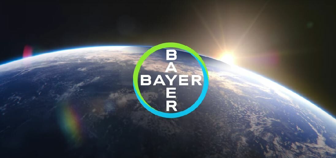 Bayer cotiza en sus máximos del último año y presenta potencial del 33%