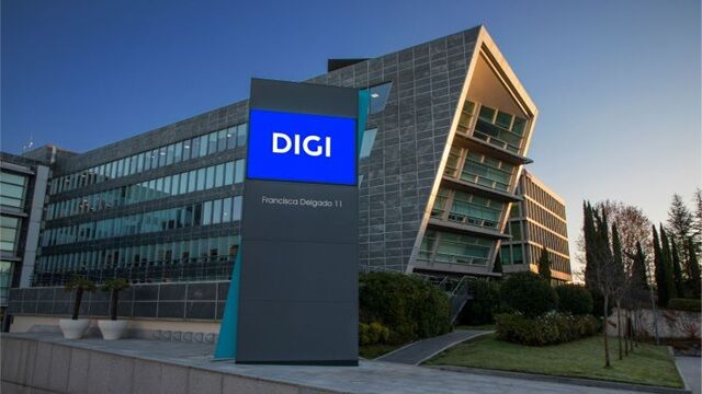 La filial española de Digi debuta en Bolsa a 5,60 euros por acción