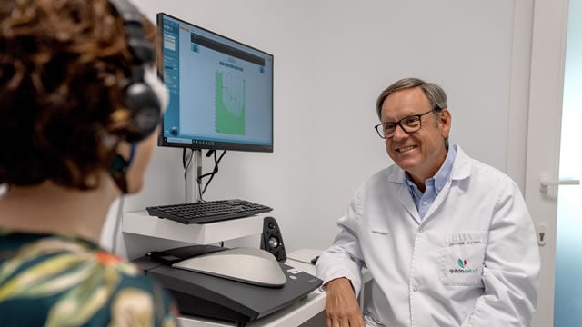 doctorJorge Alfaro, jefe de Otorrinolaringolog&iacute;a del Hospital Universitario Quir&oacute;nsalud Zaragoza