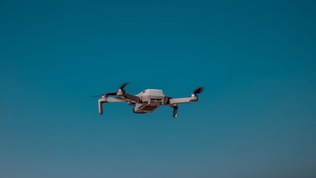 Axon mira hacia el futuro a través de los drones aturdidores