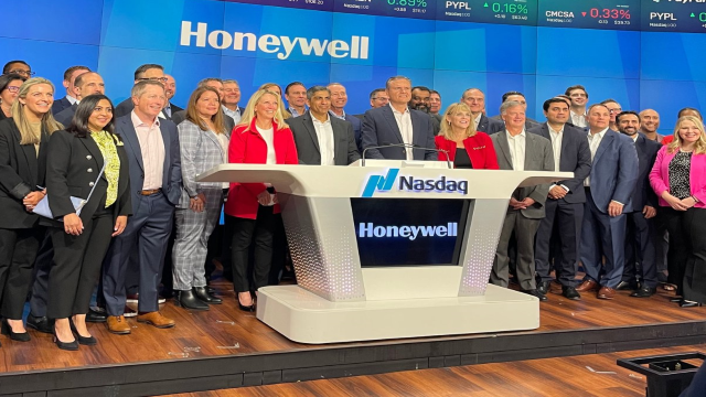 ¿Aprovechar la corrección del 10% de Honeywell para comprar?