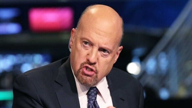 ¿Cuál es el otro valor aeroespacial que Jim Cramer recomienda comprar?