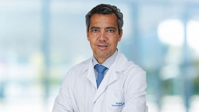 Dr. Jos&eacute; Miguel Esteban