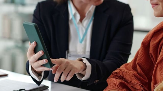 La ciudadanía reclama una protección efectiva de sus derechos en el mundo digital