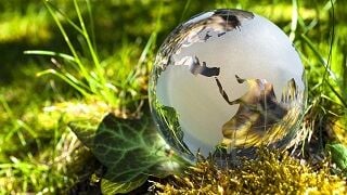 Inversión sostenible ante el greenwashing, ¿cuáles han sido los avances del Green MiFID?
