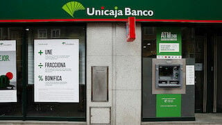 Barclays eleva el precio objetivo de Unicaja, con potencial del 22%