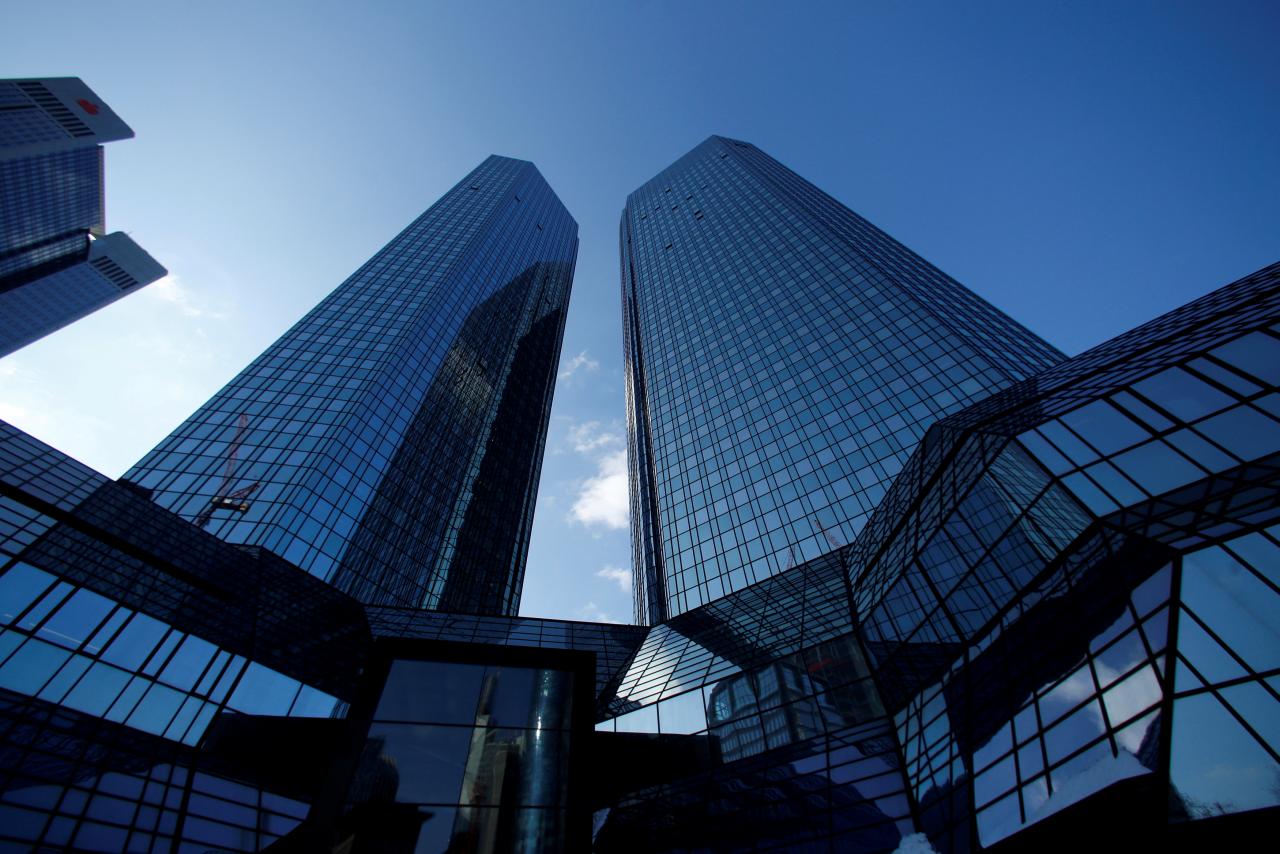 Deutsche Bank logra en 2021 su mayor beneficio en una década