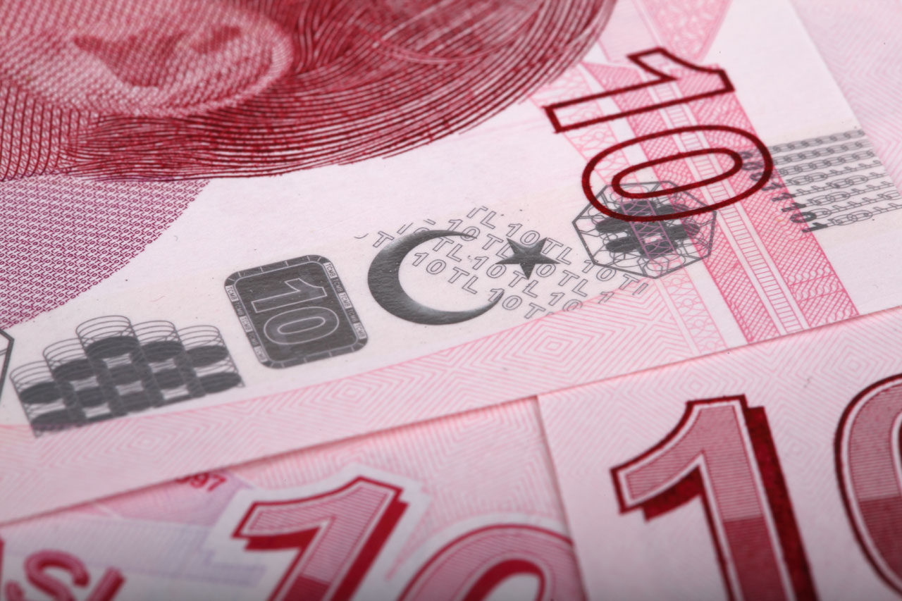 Crisis de divisas: lira turca, libra, euro y dólar