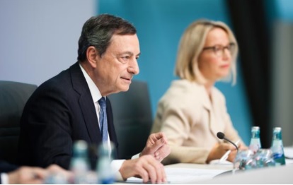 Siga con nosotros en directo la rueda de prensa de Mario Draghi (BCE)