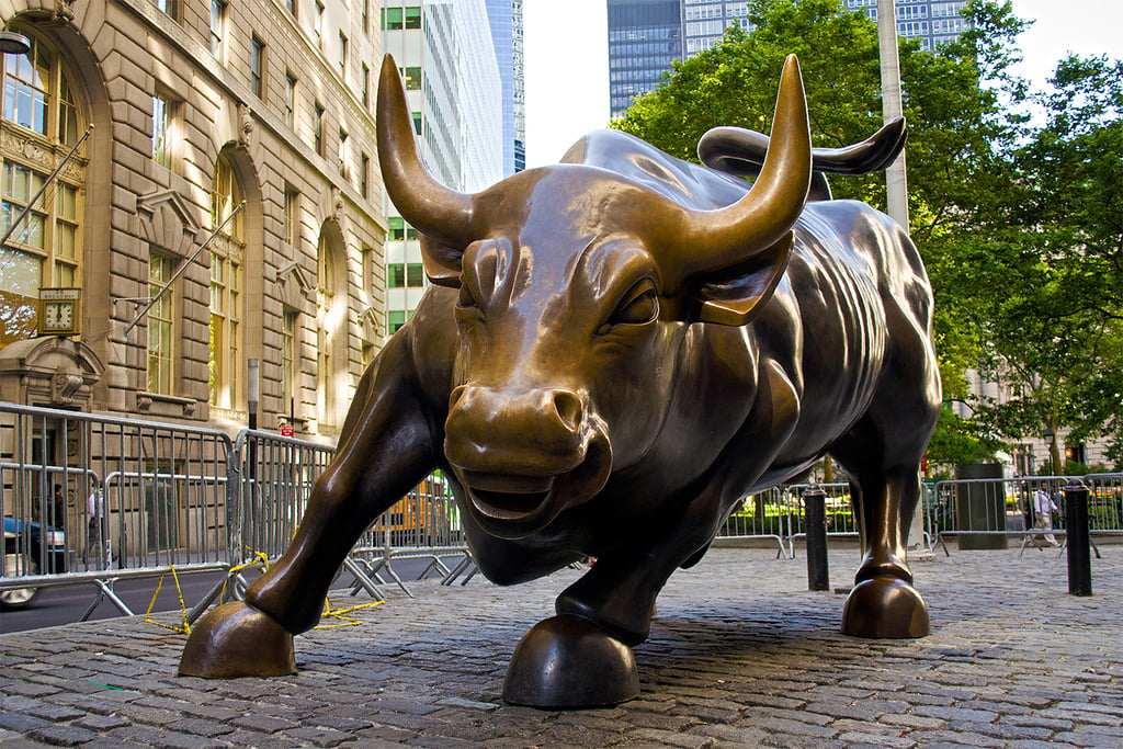 Los futuros de Wall Street continúan en rojo tras la jornada de ayer